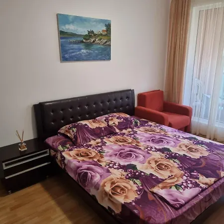 Апартамент Sunny Day 6 Pav-apartment Слънчев бряг