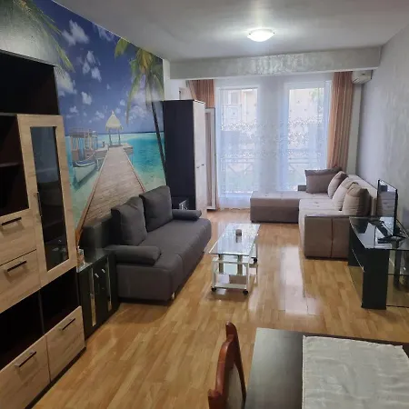 Sunny Day 6 Pav-apartment Апартамент