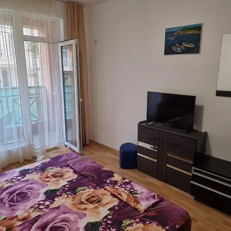 Sunny Day 6 Pav-apartment Апартамент *